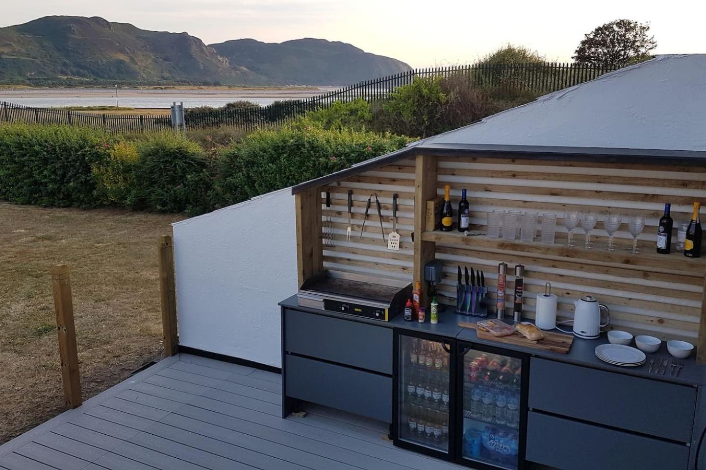 3 Bedroom Deganwy Sea View Beach House Ll31 Экстерьер фото