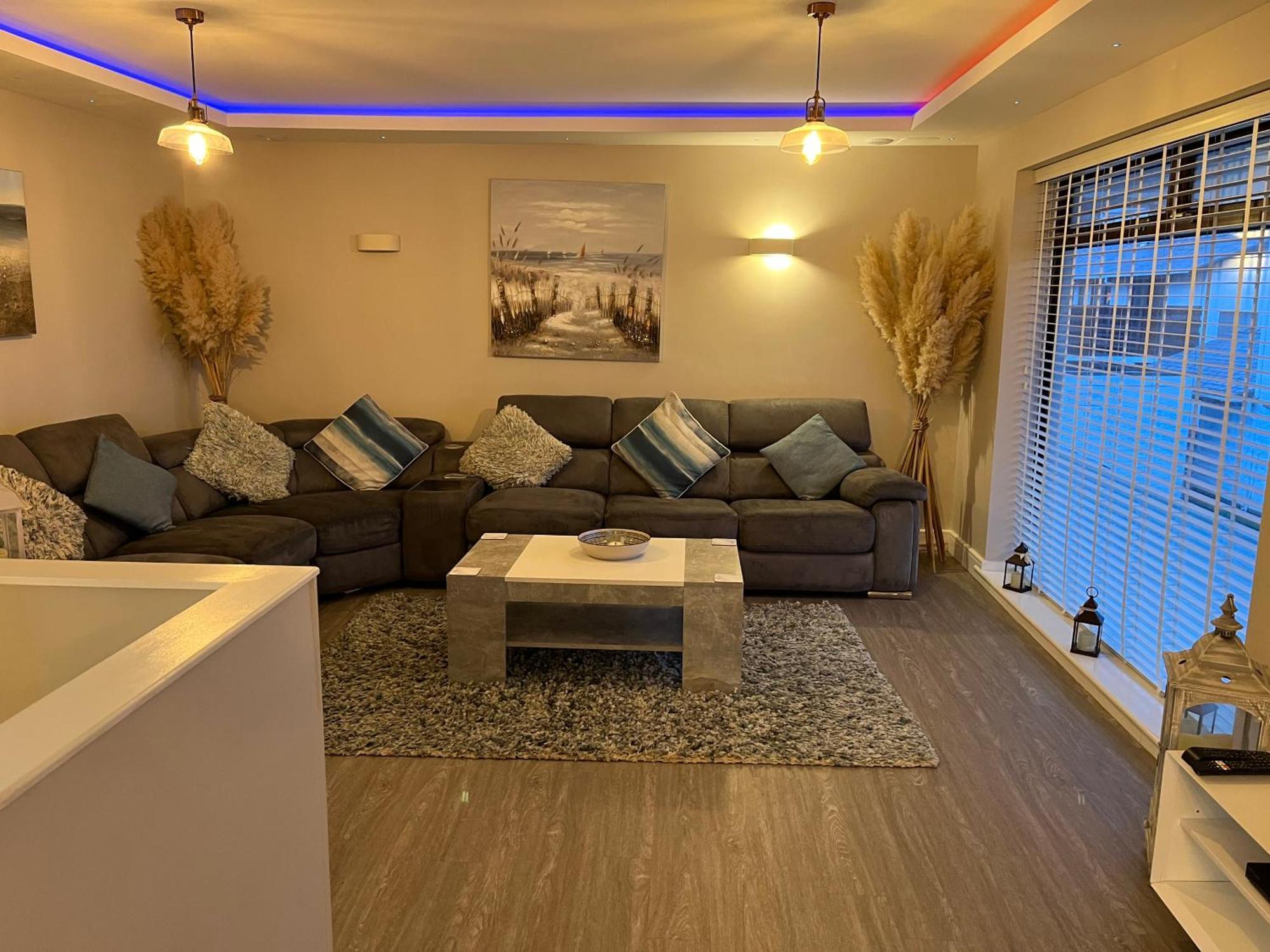 3 Bedroom Deganwy Sea View Beach House Ll31 Экстерьер фото